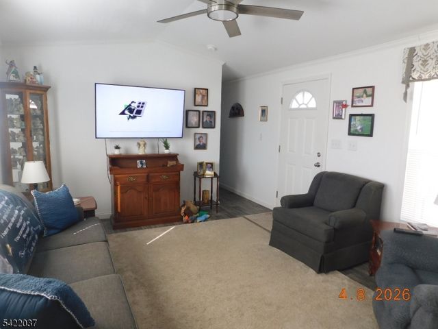 89 Back Street, Oxford Twp., NJ 07863
