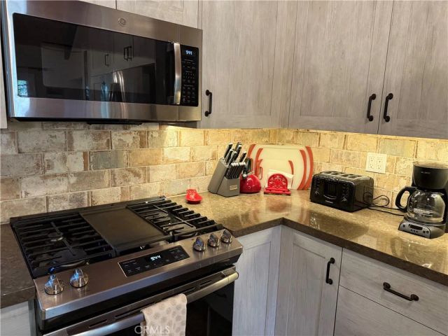 27334 Pinewood Drive, Lake Arrowhead, CA 92352