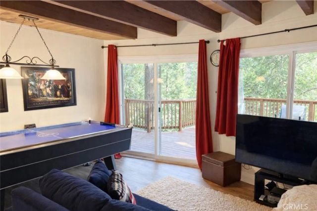 27334 Pinewood Drive, Lake Arrowhead, CA 92352