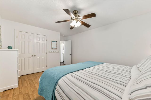 1302 Coral Way, Tiki Island, TX 77554