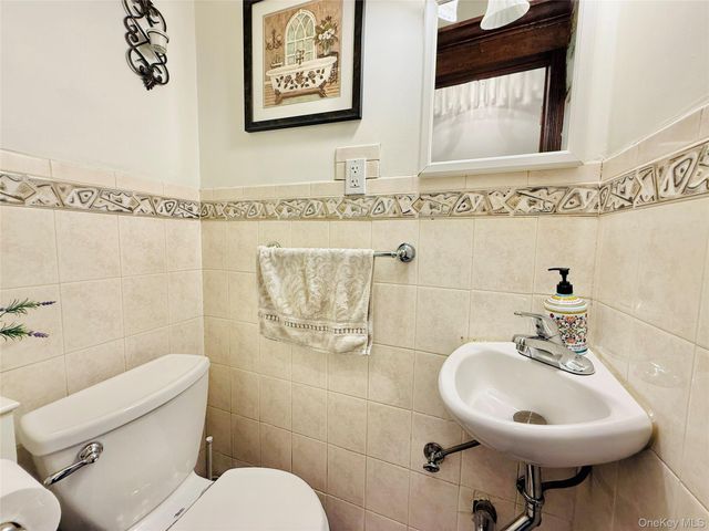 1626 Bayview Avenue, Bronx, NY 10465