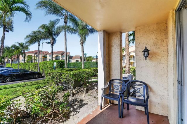 1733 Village Boulevard 105, West Palm Beach, FL 33409