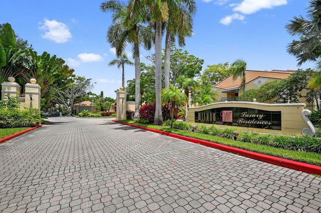 1733 Village Boulevard 105, West Palm Beach, FL 33409