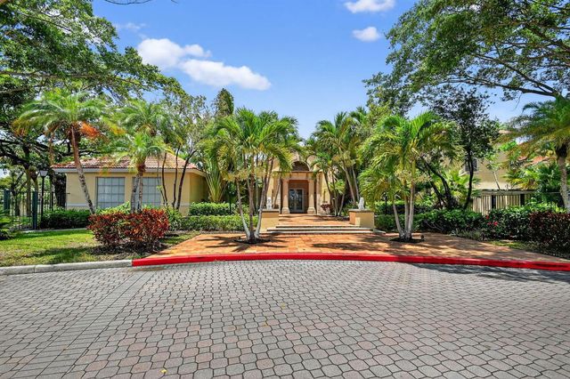 1733 Village Boulevard 105, West Palm Beach, FL 33409