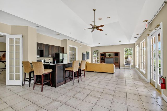 1733 Village Boulevard 105, West Palm Beach, FL 33409