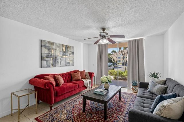 1733 Village Boulevard 105, West Palm Beach, FL 33409