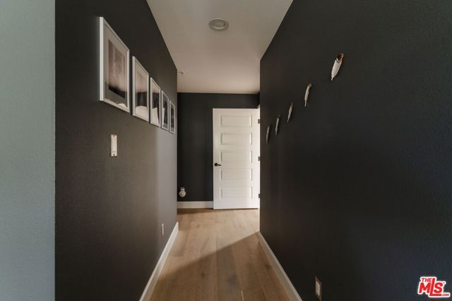 10648 Woodbridge Street 106, Toluca Lake (los Angeles), CA 91602