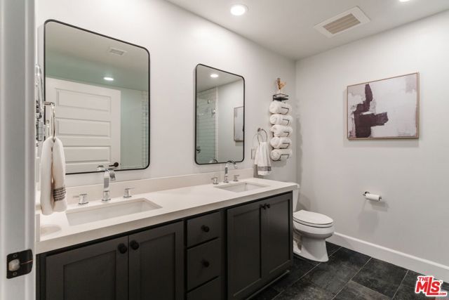 10648 Woodbridge Street 106, Toluca Lake (los Angeles), CA 91602