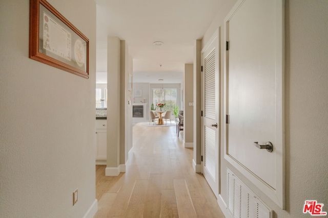 10648 Woodbridge Street 106, Toluca Lake (los Angeles), CA 91602