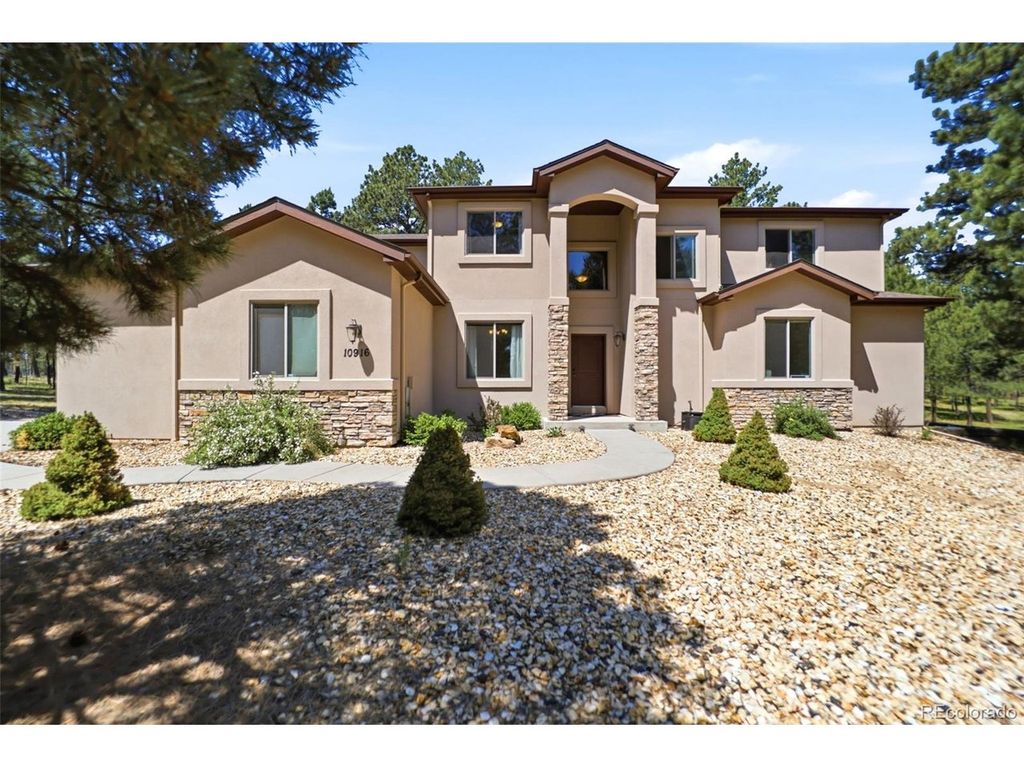 10916 Silver Mountain Pt, Colorado Springs, CO 80908