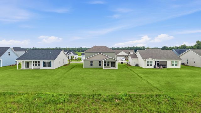 153 River Birch Dr., Loris, SC 29569