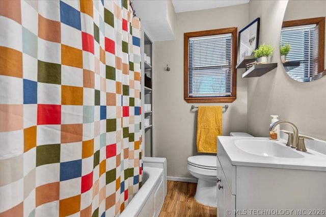 6720 Dorsett Drive, Bartlesville, OK 74006