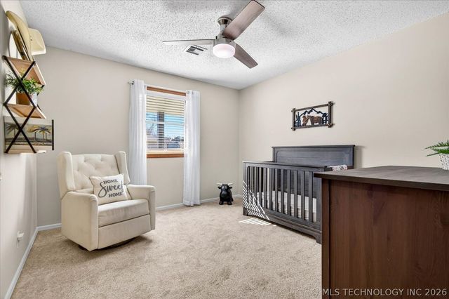 6720 Dorsett Drive, Bartlesville, OK 74006