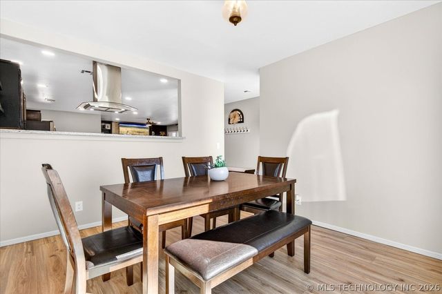 6720 Dorsett Drive, Bartlesville, OK 74006