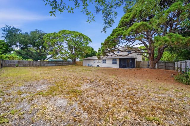 5315 9TH AVENUE DRIVE W, Bradenton, FL 34209