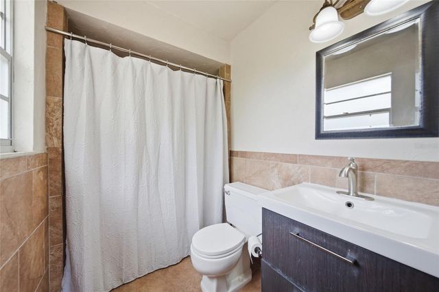 5315 9TH AVENUE DRIVE W, Bradenton, FL 34209