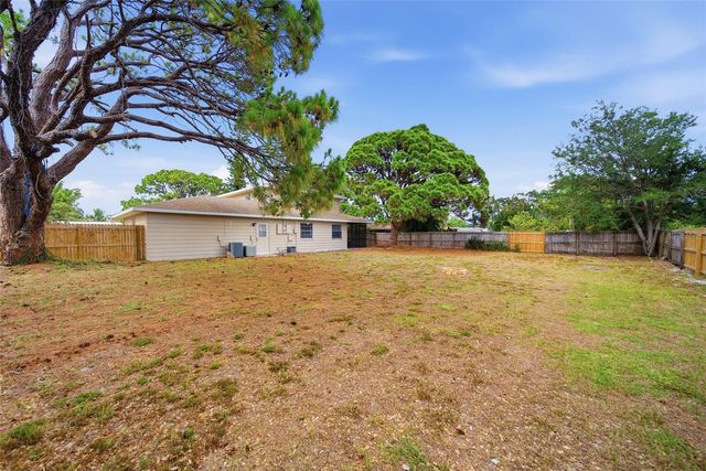 5315 9TH AVENUE DRIVE W, Bradenton, FL 34209