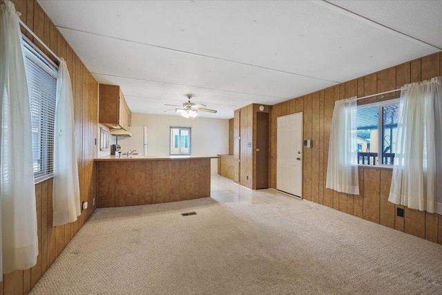 304 S Conklin Rd, Veradale, WA 99037