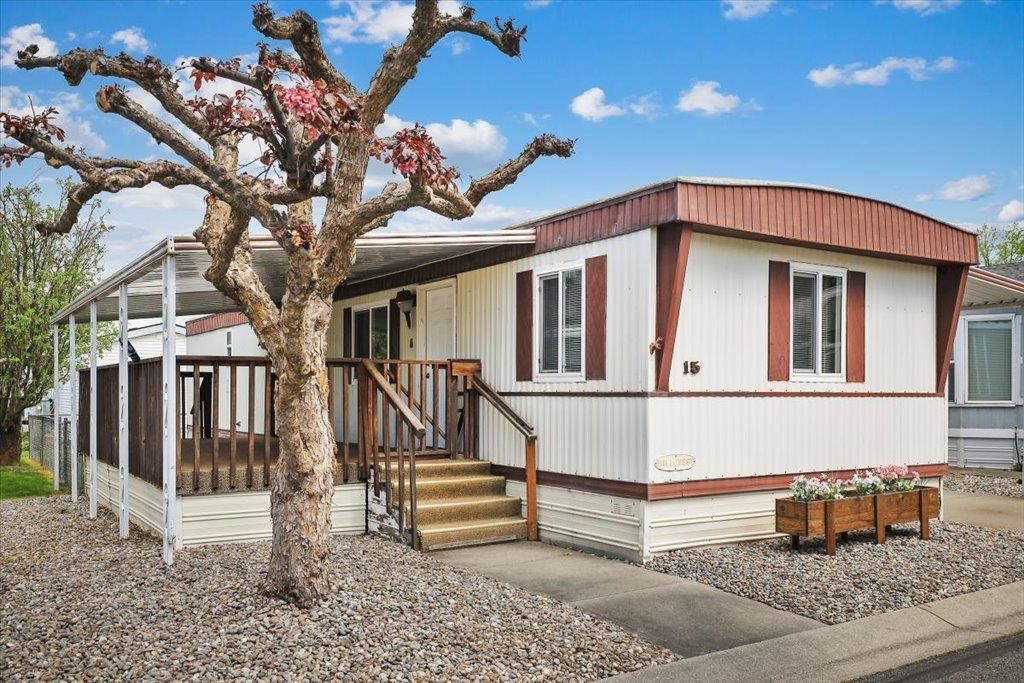 304 S Conklin Rd, Veradale, WA 99037