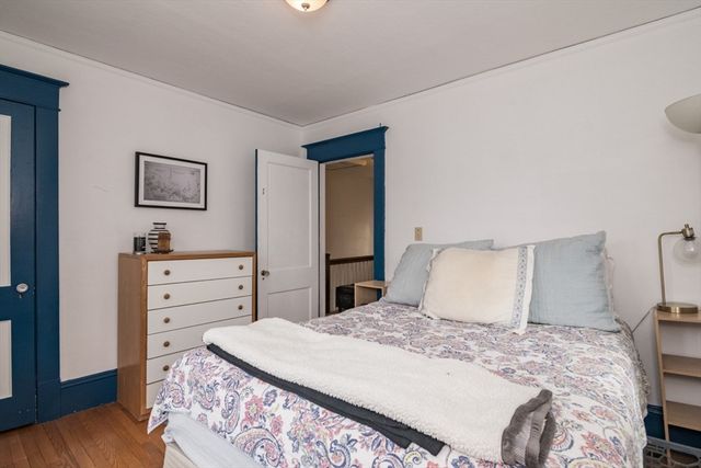 69 Belvidere St, Springfield, MA 01108