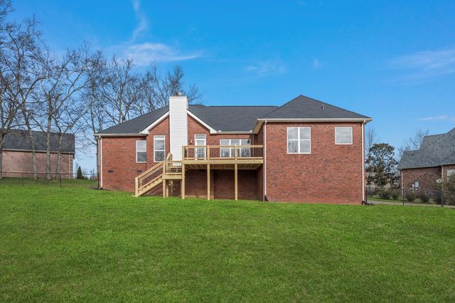 1017 Cabriolet Ct, Gallatin, TN 37066