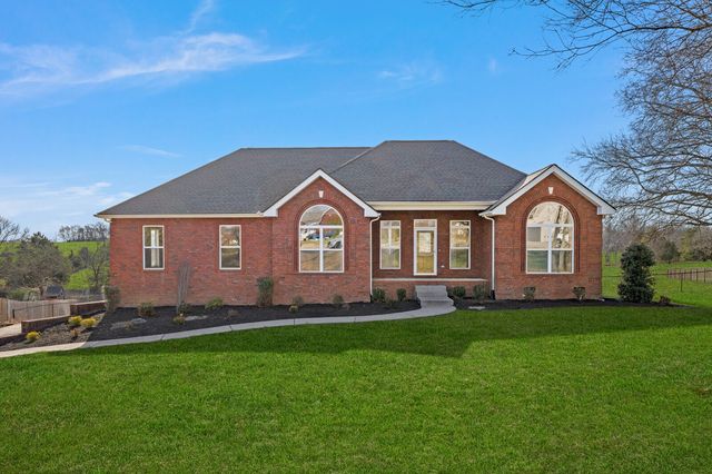 1017 Cabriolet Ct, Gallatin, TN 37066