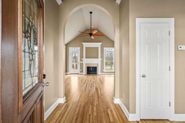 1017 Cabriolet Ct, Gallatin, TN 37066