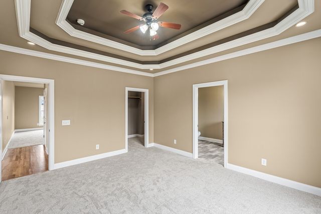 1017 Cabriolet Ct, Gallatin, TN 37066