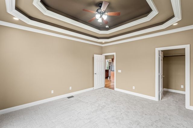 1017 Cabriolet Ct, Gallatin, TN 37066