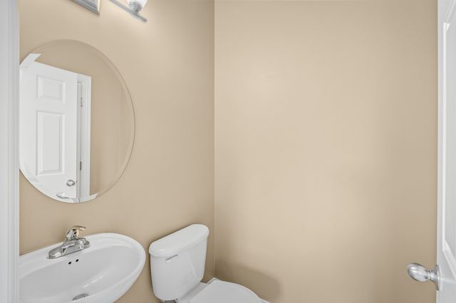 1017 Cabriolet Ct, Gallatin, TN 37066