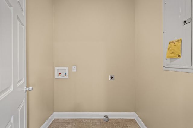 1017 Cabriolet Ct, Gallatin, TN 37066