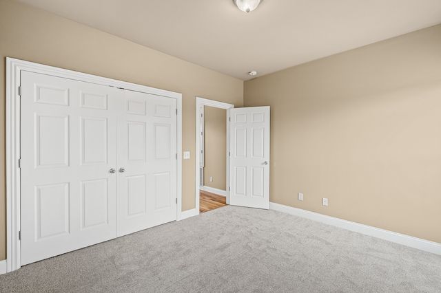 1017 Cabriolet Ct, Gallatin, TN 37066