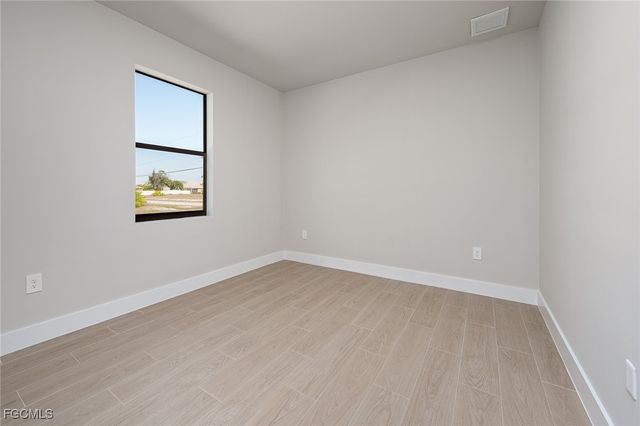 2012 Jackson AVE, Alva, FL 33920