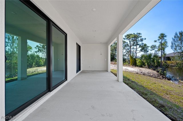 2012 Jackson AVE, Alva, FL 33920