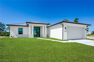 2012 Jackson AVE, Alva, FL 33920