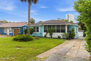 217 Daytona Avenue, Daytona Beach, FL 32117