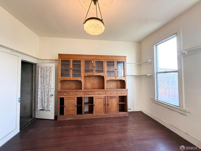 286 Crescent Avenue, San Francisco, CA 94110