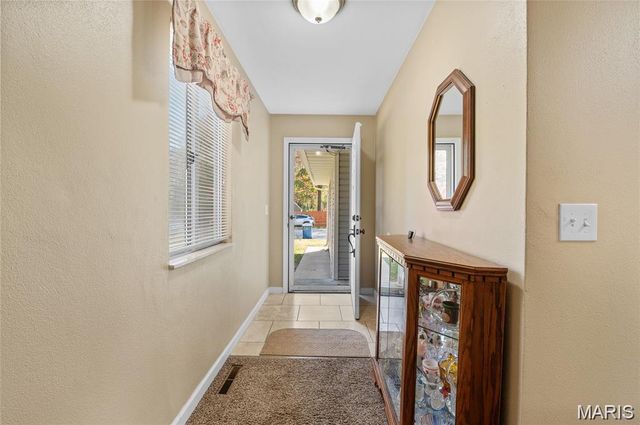 302 BRITANNA Drive, Swansea, IL 62226