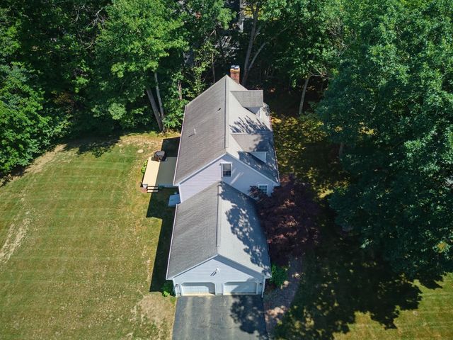 9 Champernowne, Madbury, NH 03823