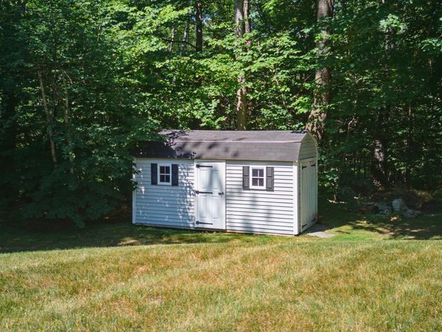9 Champernowne, Madbury, NH 03823