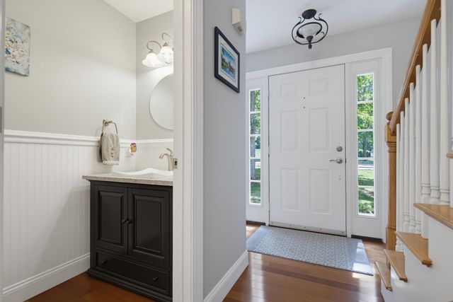 9 Champernowne, Madbury, NH 03823