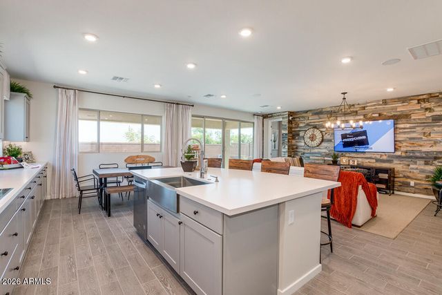 17155 W LAS PALMARITAS Drive, Waddell, AZ 85355