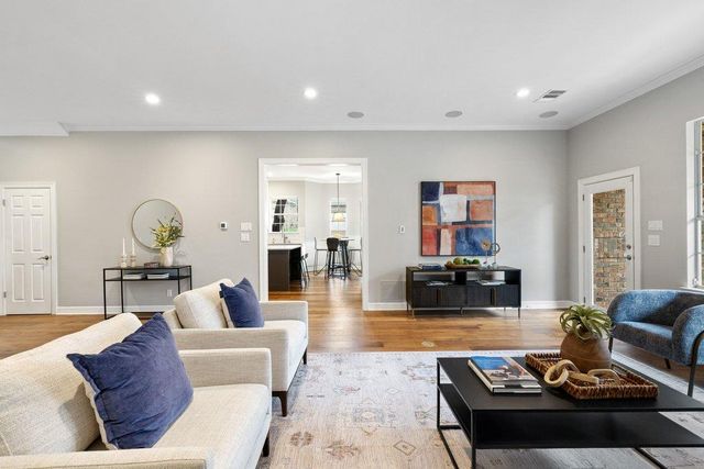 3924 Arbor Glen WAY, Austin, TX 78731