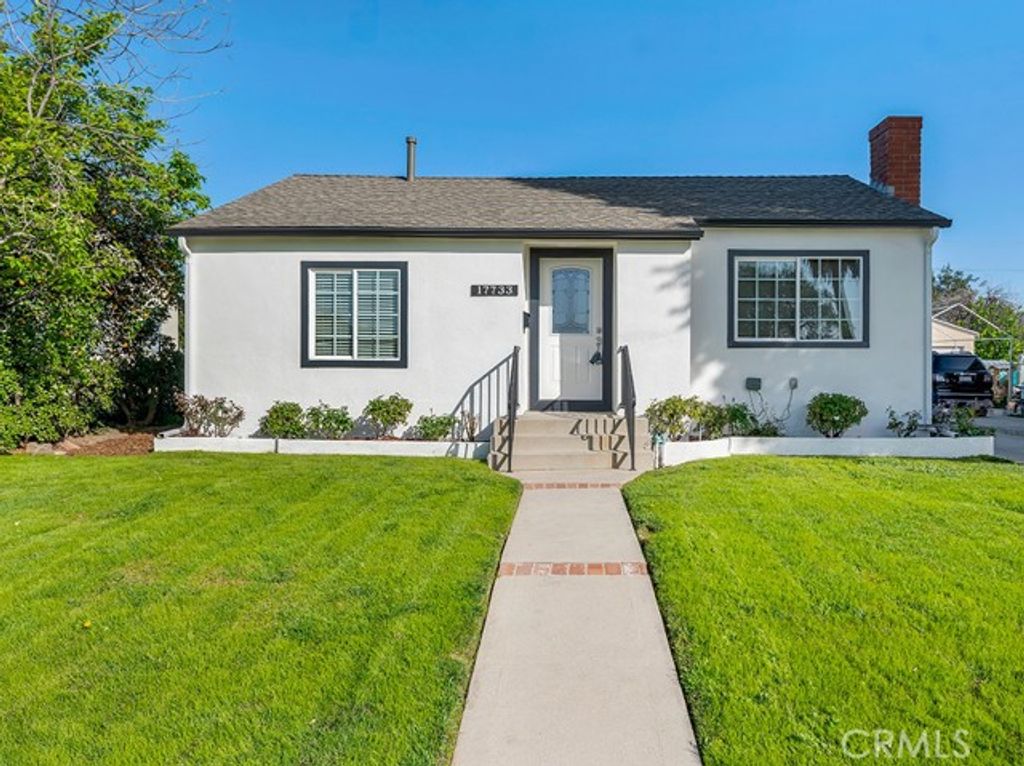 17733 Los Alimos Street, Granada Hills (los Angeles), CA 91344