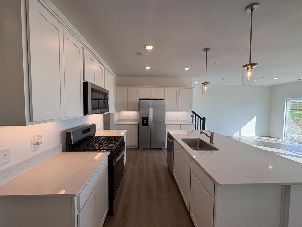6285 Ivywood Avenue S, Cottage Grove, MN 55016 — photo 2
