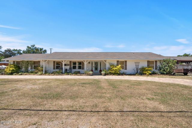 4423 Northshore Road, Lynn Haven, FL 32444