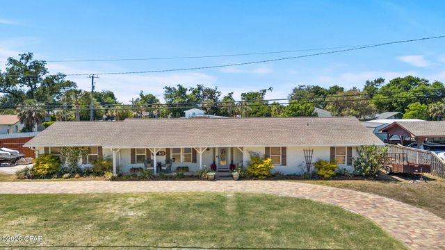 4423 Northshore Road, Lynn Haven, FL 32444