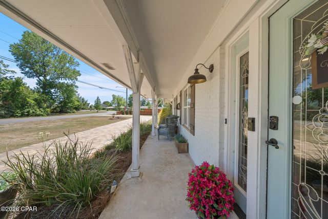 4423 Northshore Road, Lynn Haven, FL 32444