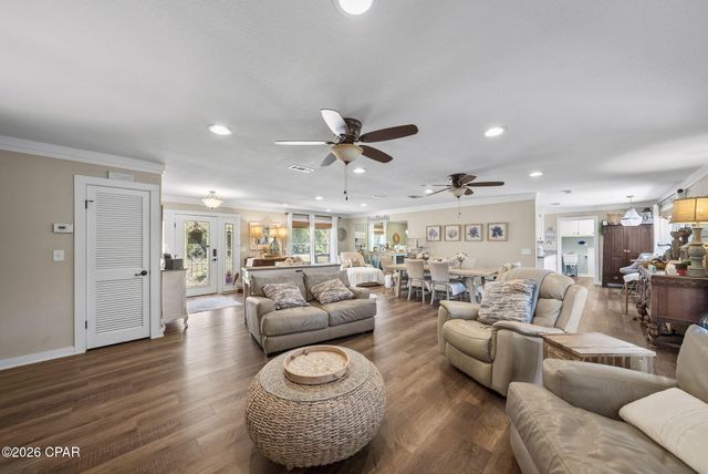 4423 Northshore Road, Lynn Haven, FL 32444