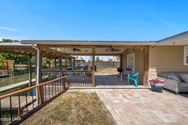 4423 Northshore Road, Lynn Haven, FL 32444